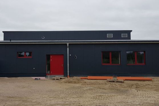 Zimmerer-, Dachdecker-und Bauklempnerarbeiten, Errichtung eines Feuerwehrgerätehauses.